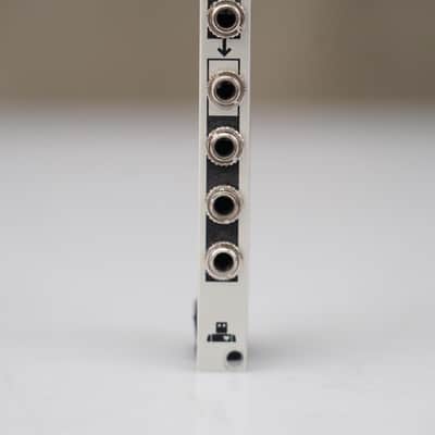 Intellijel Buff Mult Eurorack Module w/ Patch Cables #58534 image 4