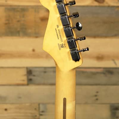 Fender Player II Stratocaster Transparent Cherry Burst w/ Rosewood  Fingerboard image 7
