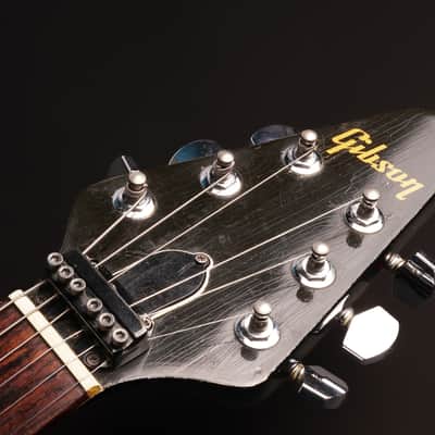 Gibson Flying V 1988 USA – Ebony – Vintage Modified – Shift 2001 Tremolo – Original Case image 7