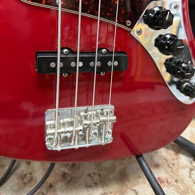 Fender Jazz Bass Deluxe Series 2003 - Candy Apple Red image 2