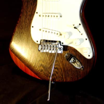 J. K. LADO WENGE STRAT 2002 WENGE. ONLY ONE BUILT. A MAJESTIC GUITAR. GREAT SOUND AND HIGH QUALITY. image 20