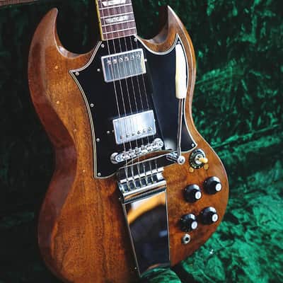 Gibson SG Standard "Large Guard" with Maestro Vibrola 1966 - 1971 - Walnut image 6