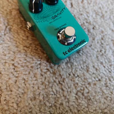 TC Electronic HyperGravity Mini Compressor 2017 - Present - Teal image 2