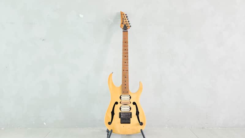 Ibanez PGM300 Paul Gilbert Signature with Lo-Pro Edge Tremolo 1991