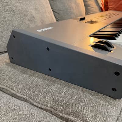 Yamaha Motif 8 Production Synthesizer 2000s - Gray image 5