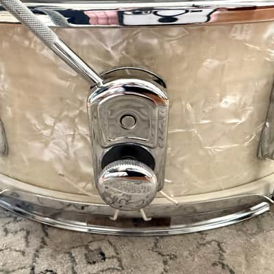 Vintage White Marine Pearl 14" x 5" - 6 Lug - MIJ Stencil Snare Drum (1960's - 1970's) image 3