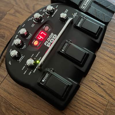 Line 6 Floor POD Multi-Effect and Amp Modeler 2006 - 2007 - Black image 1