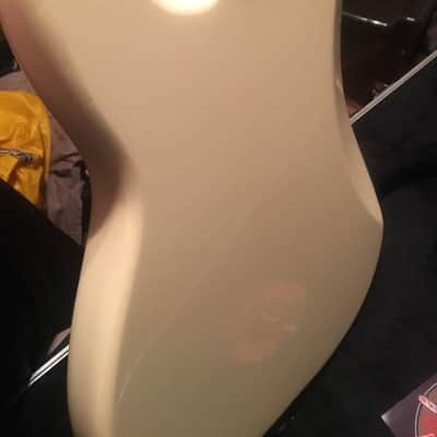 Fender Precision Bass MIM 1993 White image 6