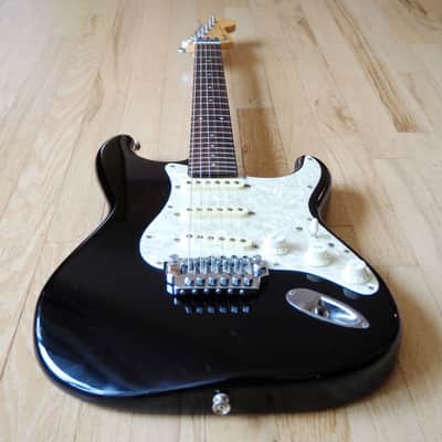 1985 Fender Contemporary Stratocaster ST-562 Electric Guitar MIJ Japan w/gigbag image 11