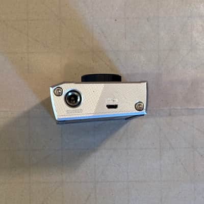 Positive Grid RIFF USB Guitar Audio Interface 2023 - Present - Black image 3