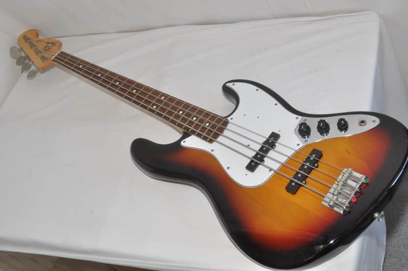 FENDER JAPAN JAZZ BASS T008197 Electric Guitar Ref No 6825 image 1