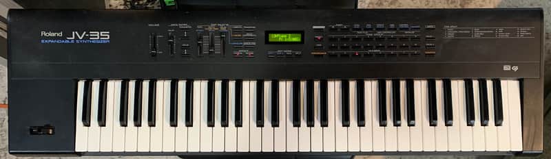 Roland JV-35 Multi-timbral w/Expansion board image 1