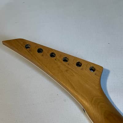 2020 Jackson JS24 DKAM JS Series Caramelized Maple Bound Guitar Neck 24 Fret Sharkfin Inlay image 20
