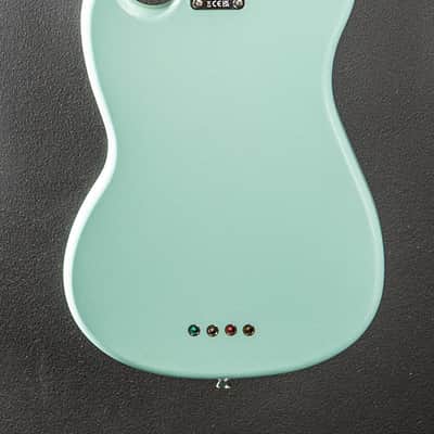 Squier Classic Vibe 60’s Mustang Bass - Surf Green image 4
