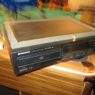 Pioneer PD-4300 Compact Disc Player 1989 image 1