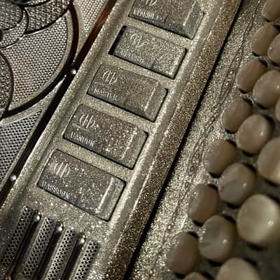 Dino Baffetti Latino III S 2021 - Metallic Silver image 8