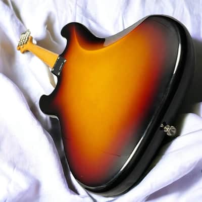 Fender AM Vintage II 1960 P-Bass, 3-Tone Sunburst w/ Rosewood *IN STOCK* image 11