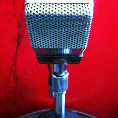 Vintage 1940's RCA 74-B Junior Velocity Ribbon Microphone w period Atlas DS-7 desk stand prop repair display image 17