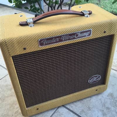 Fender Vibro Champ Eric Clapton Lacquered Tweed image 1