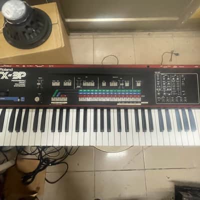 Roland JX-3P 61-Key Programmable Preset Polyphonic Synthesizer