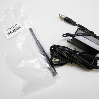 Shure GLXD Z2 Wireless Guitar System - Receiver & Transmitter - Black **Includes Power Supply & Antenna**used** image 11