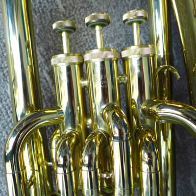 Yamaha YEP-201 Series 3-Valve Euphonium - Brass image 7