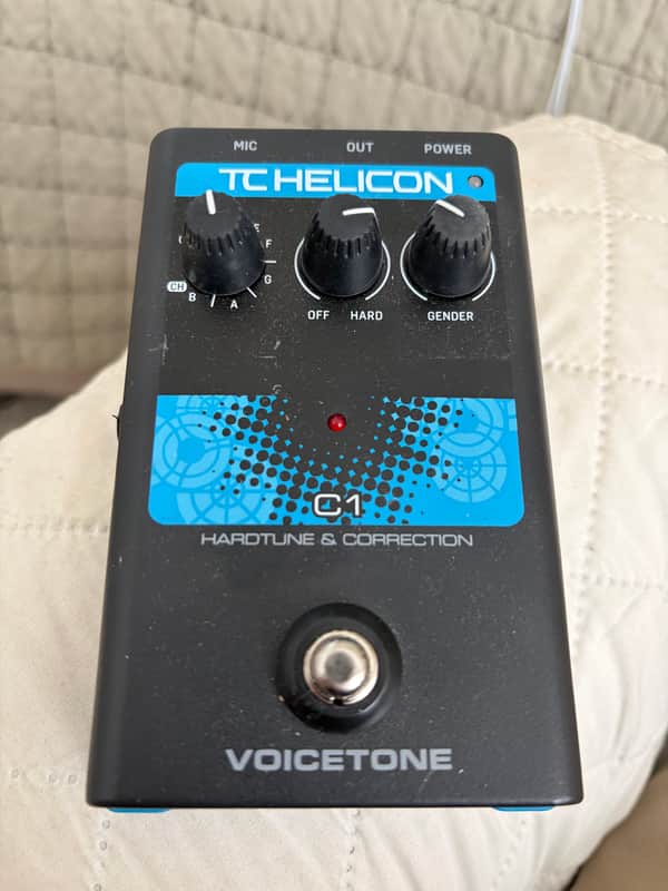 TC Helicon VoiceTone C1 2011 - 2021 - Black image 1