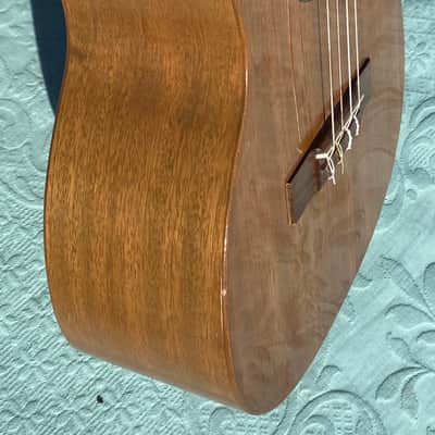 Favilla  B2 Baritone Ukulele c.1950's image 5