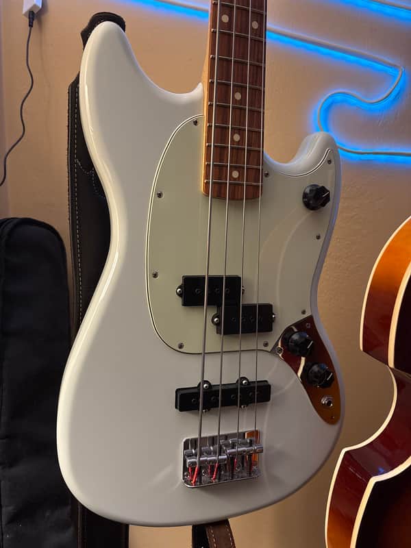 Fender Offset Series Mustang Bass PJ | Reverb