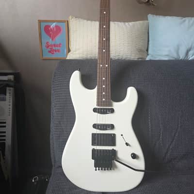 Charvel San Dimas USA Select American HSS FR Floyd Rose Snow Blind Satin 2017 + case image 1