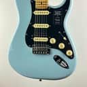 Fender Player Stratocaster HSS with Maple Fretboard Sonic Blue Limited Edition