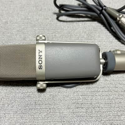 Sony C-38B Condenser Microphone w/Hard case image 2
