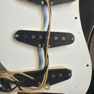 1998 Fender American Vintage Reissue 1957 Stratocaster - Professional Set Up w Perfect Frets/Action/Intonation! image 23