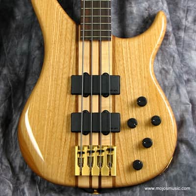 Peavey Cirrus 4 Red Oak Bass image 1