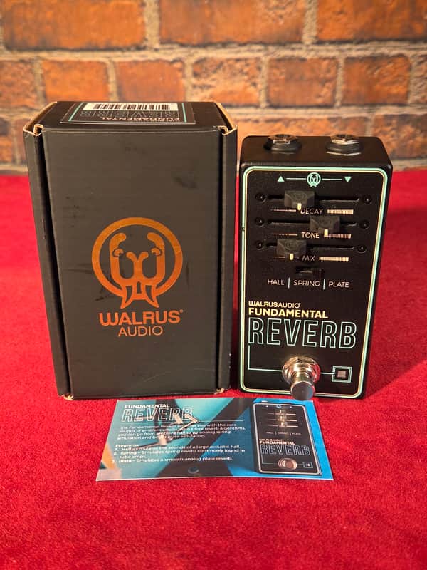 Walrus Audio Fundamental Reverb
