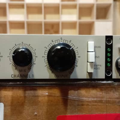 Overstayer M-A-S MAS Model 8101 Stereo Harmonic Shaper image 2