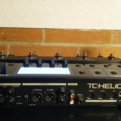 TC Helicon VoiceLive 2 2009 - 2014 - Black image 1