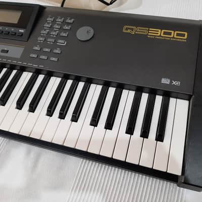Yamaha QS-300 1995 - Black image 5