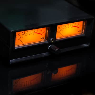 Vintage Look VU Meter Audio Visualizer Stereo Double Analog Warm Lamp & Ice Blue Led Above Display image 8