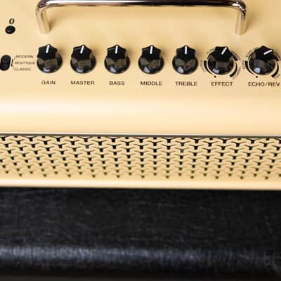 Yamaha THR30II WL 30 Watt Desktop Amplifier - Demo image 3