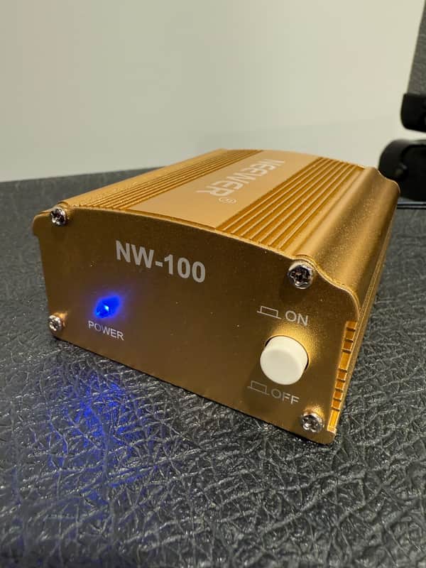 Neewer NW-100 - 48v Phantom Power Supply - Audio Equipment - 48v Power, XLR Inputs - Open Box w/ Original Box & Power Supply image 1