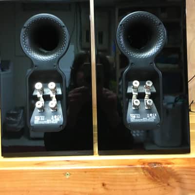Bowers & Wilkins 706 S2 Bookshelf Speakers image 2