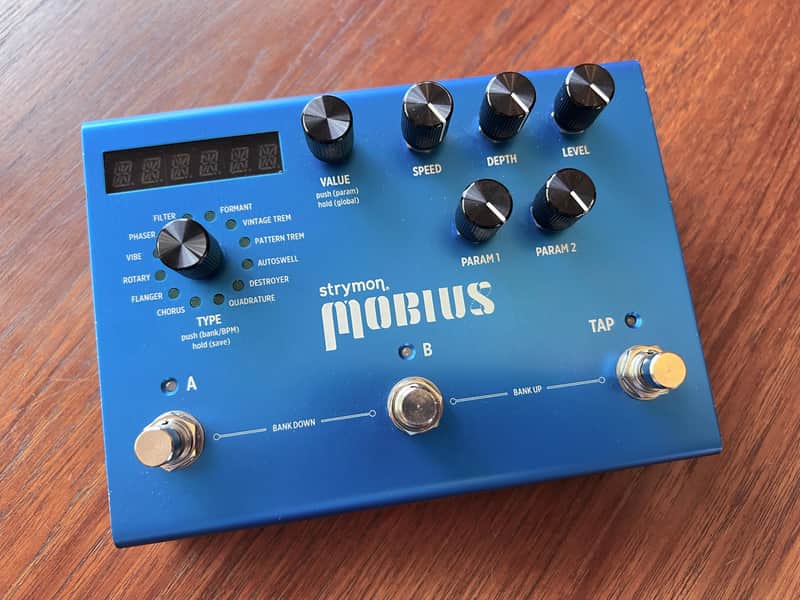 Strymon Mobius