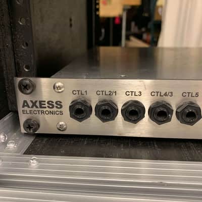 Axess Electronics RX1 MIDI controlled effects router/switcher image 3