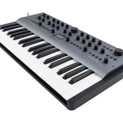 Modal Electronics Carbon8 Experimental Digital Keyboard Synthesizer [B-STOCK] image 4