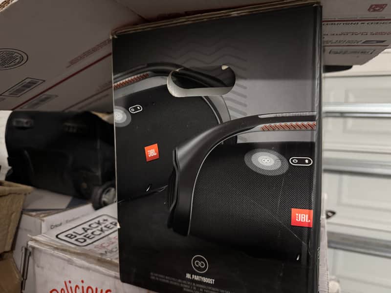JBL Boombox 2 image 1