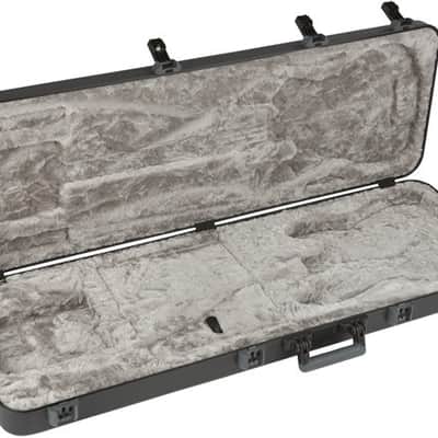 Fender Deluxe Moulded Bass Case, Black image 3