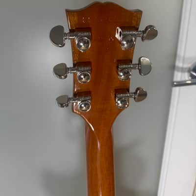 Gibson Les Paul Classic Custom 2012 - Goldtop image 6