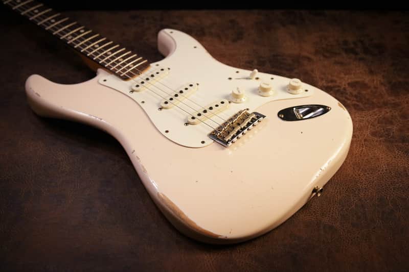 Fender Custom Shop 1959 Stratocaster Relic in Super Faded Aged Shell Pink image 1