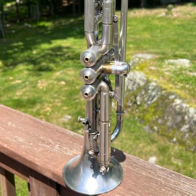 Antique C.G. Conn New Wonder LP Cornet ~1915-16 Silver Plate Engraved Bell w/ Original Case & Accessories image 10